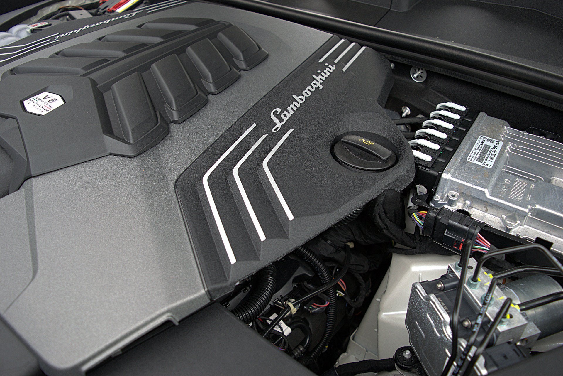 2022 Lamborghini Urus SELEZIONE PRE-OWNED CERTIFIED