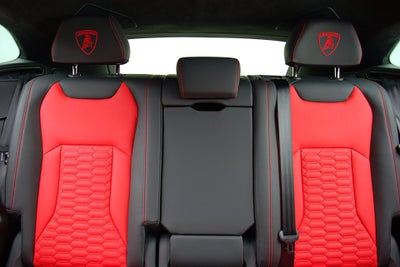 2022 Lamborghini Urus SELEZIONE PRE-OWNED CERTIFIED