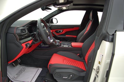 2022 Lamborghini Urus SELEZIONE PRE-OWNED CERTIFIED