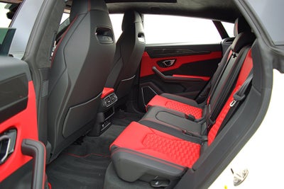 2022 Lamborghini Urus SELEZIONE PRE-OWNED CERTIFIED