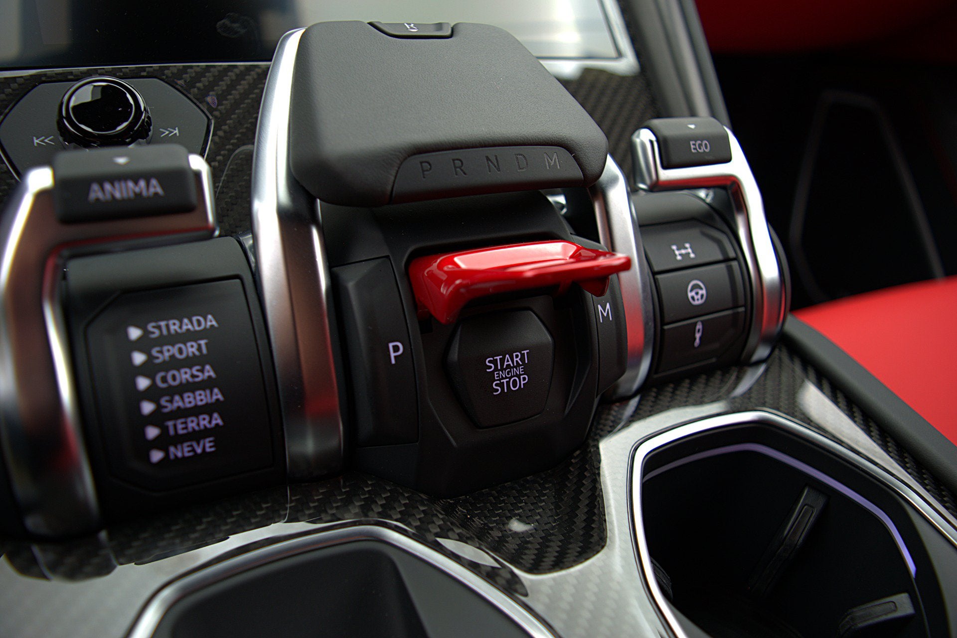 2022 Lamborghini Urus SELEZIONE PRE-OWNED CERTIFIED