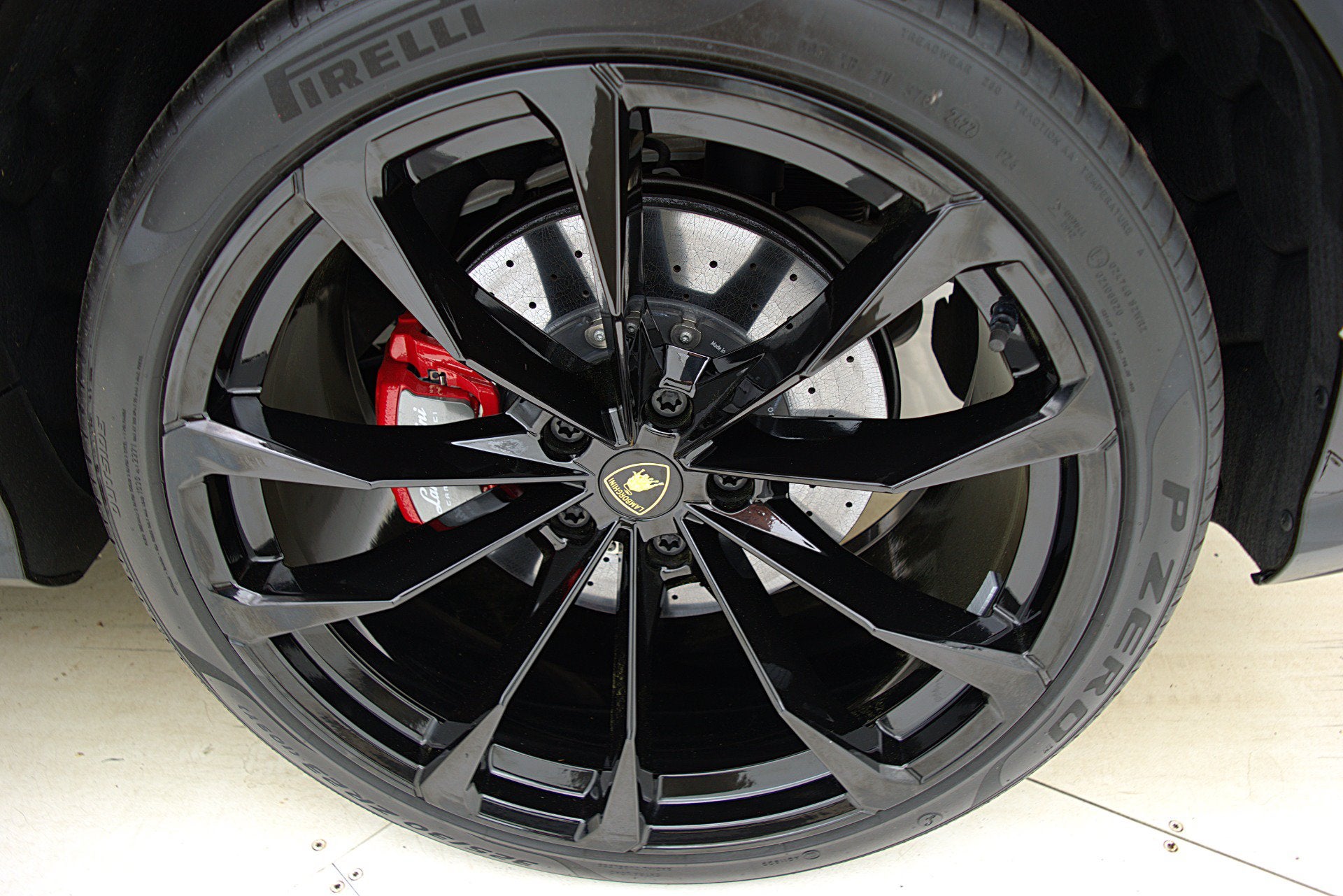 2022 Lamborghini Urus SELEZIONE PRE-OWNED CERTIFIED