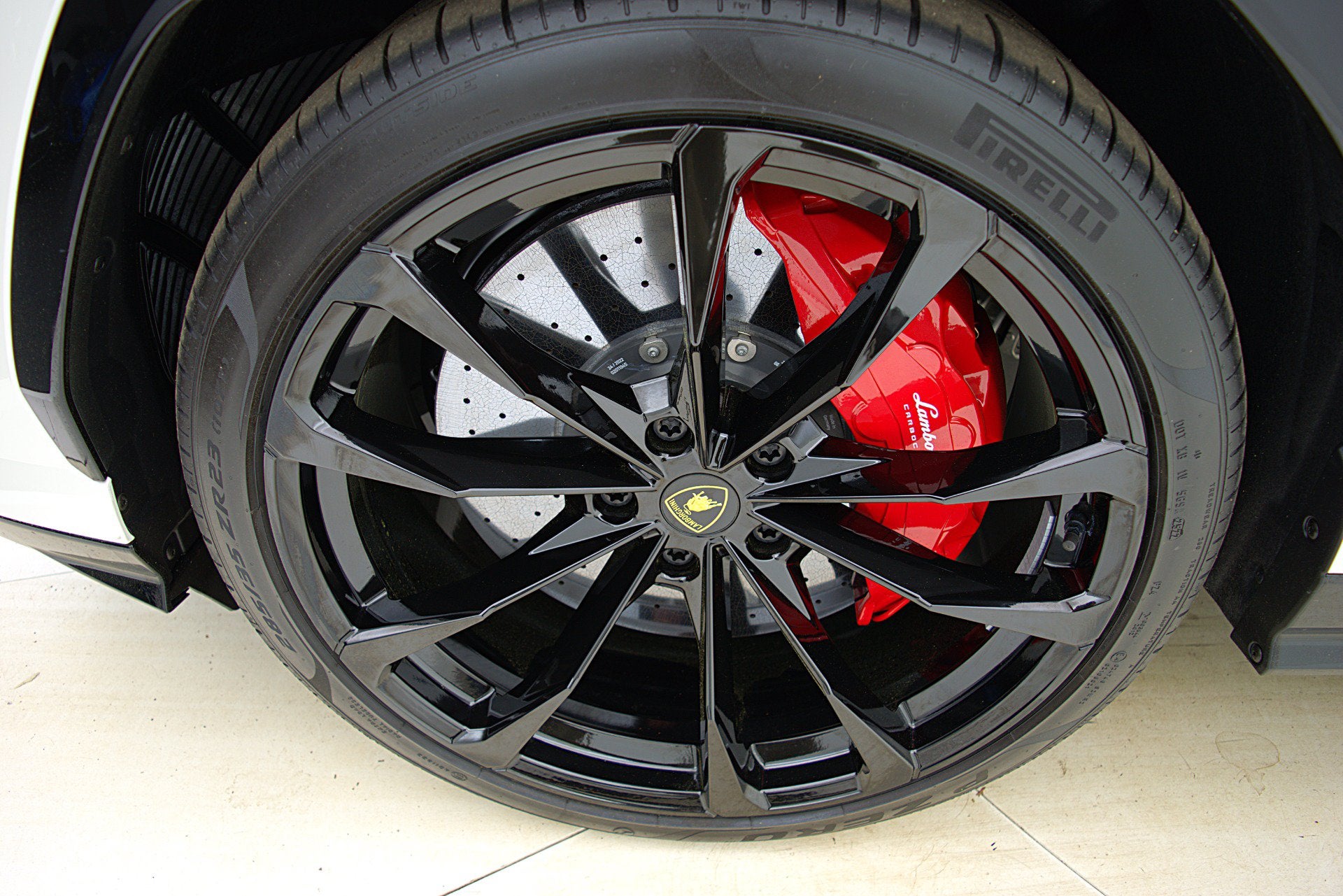 2022 Lamborghini Urus SELEZIONE PRE-OWNED CERTIFIED