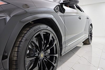 2019 Lamborghini Urus /SELEZIONE PRE-OWNED CERTIFIED