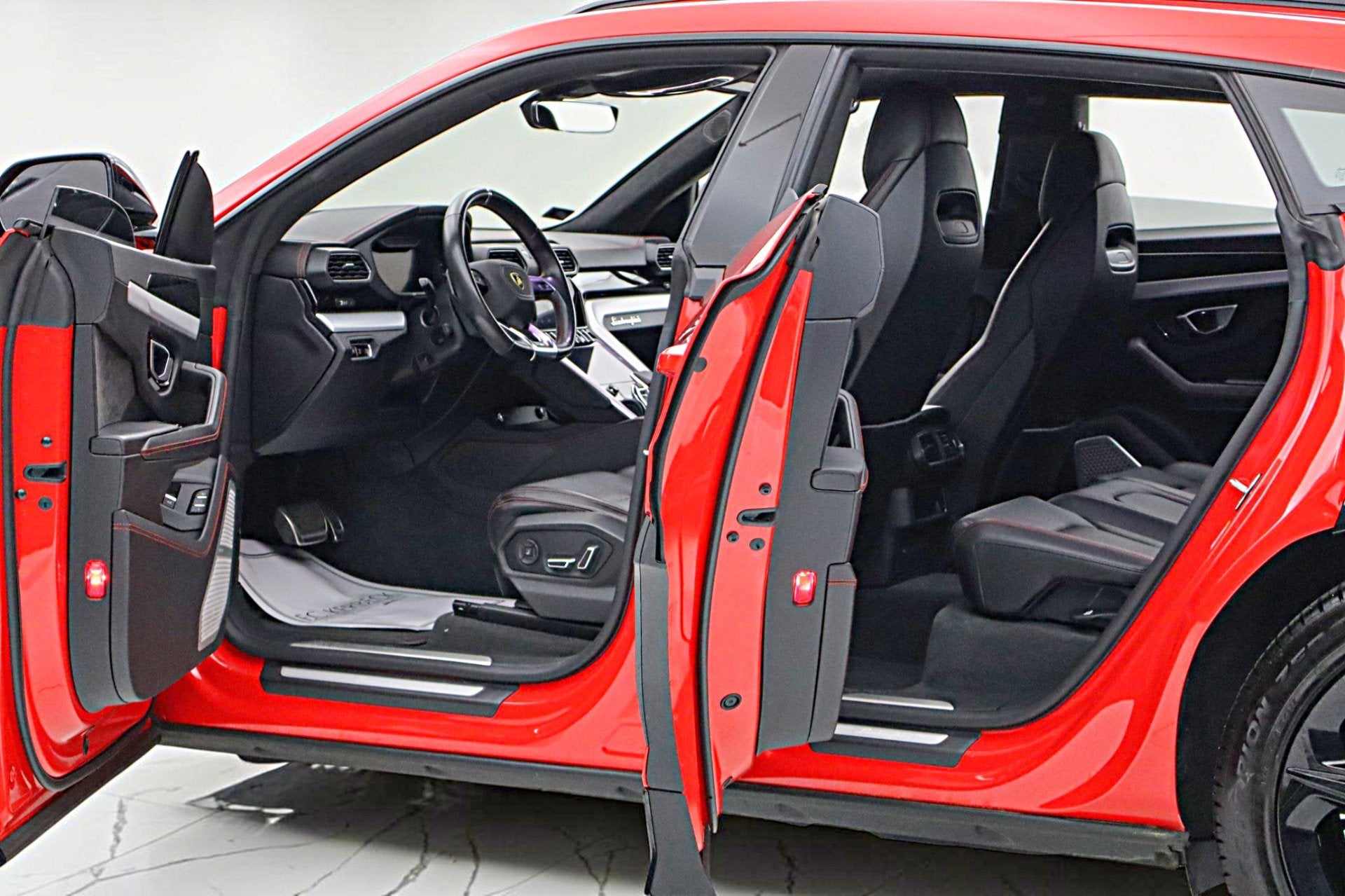 2020 Lamborghini Urus Urus