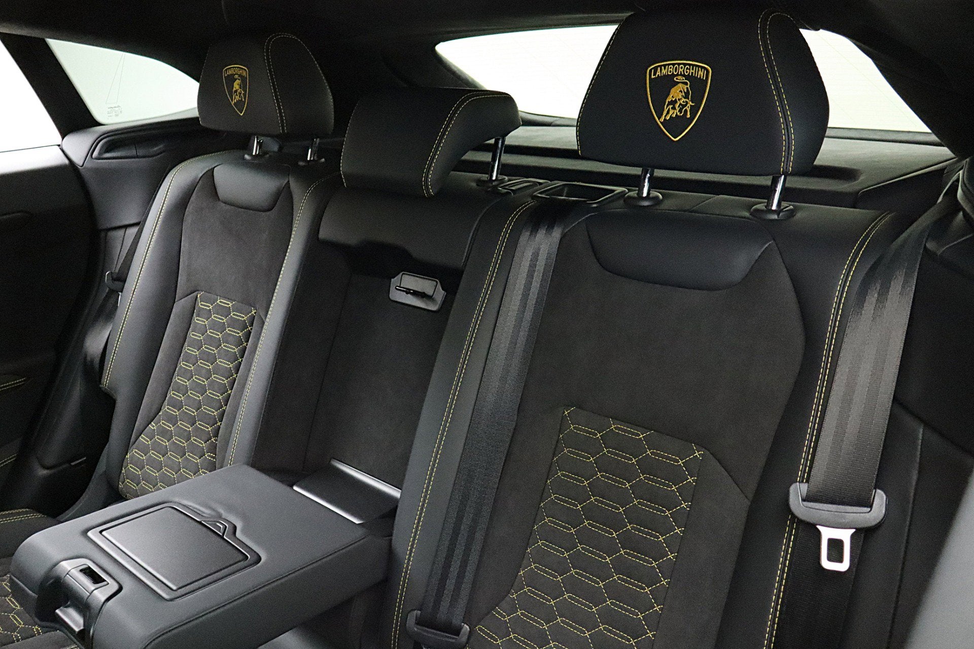 2022 Lamborghini Urus /SELEZIONE PRE-OWNED CERTIFIED