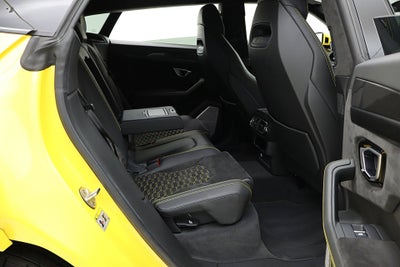 2022 Lamborghini Urus /SELEZIONE PRE-OWNED CERTIFIED