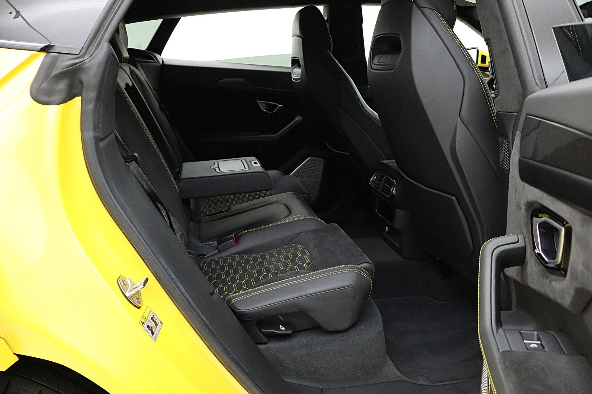 2022 Lamborghini Urus /SELEZIONE PRE-OWNED CERTIFIED