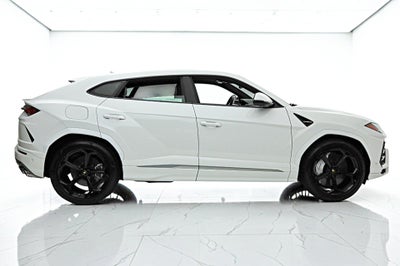 2020 Lamborghini Urus /SELEZIONE PRE-OWNED CERTIFIED