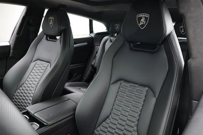 2020 Lamborghini Urus /SELEZIONE PRE-OWNED CERTIFIED
