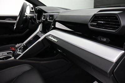 2020 Lamborghini Urus /SELEZIONE PRE-OWNED CERTIFIED