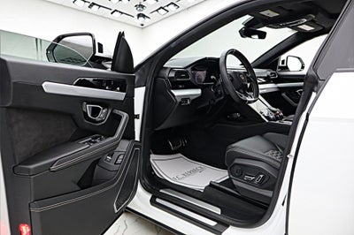 2020 Lamborghini Urus /SELEZIONE PRE-OWNED CERTIFIED