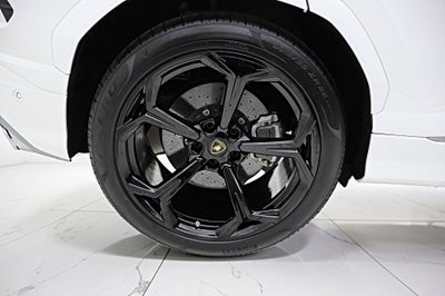 2020 Lamborghini Urus /SELEZIONE PRE-OWNED CERTIFIED
