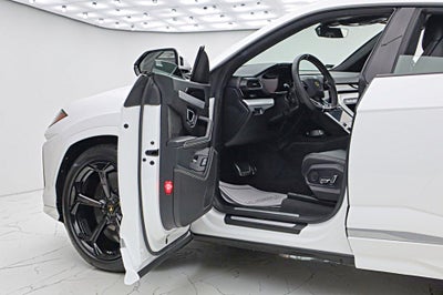 2020 Lamborghini Urus /SELEZIONE PRE-OWNED CERTIFIED