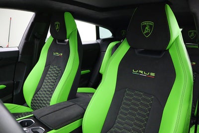 2021 Lamborghini Urus Urus SELEZIONE PRE-OWNED CERTIFIED