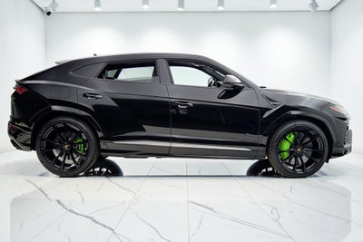 2019 Lamborghini Urus SELEZIONE PRE-OWNED CERTIFIED