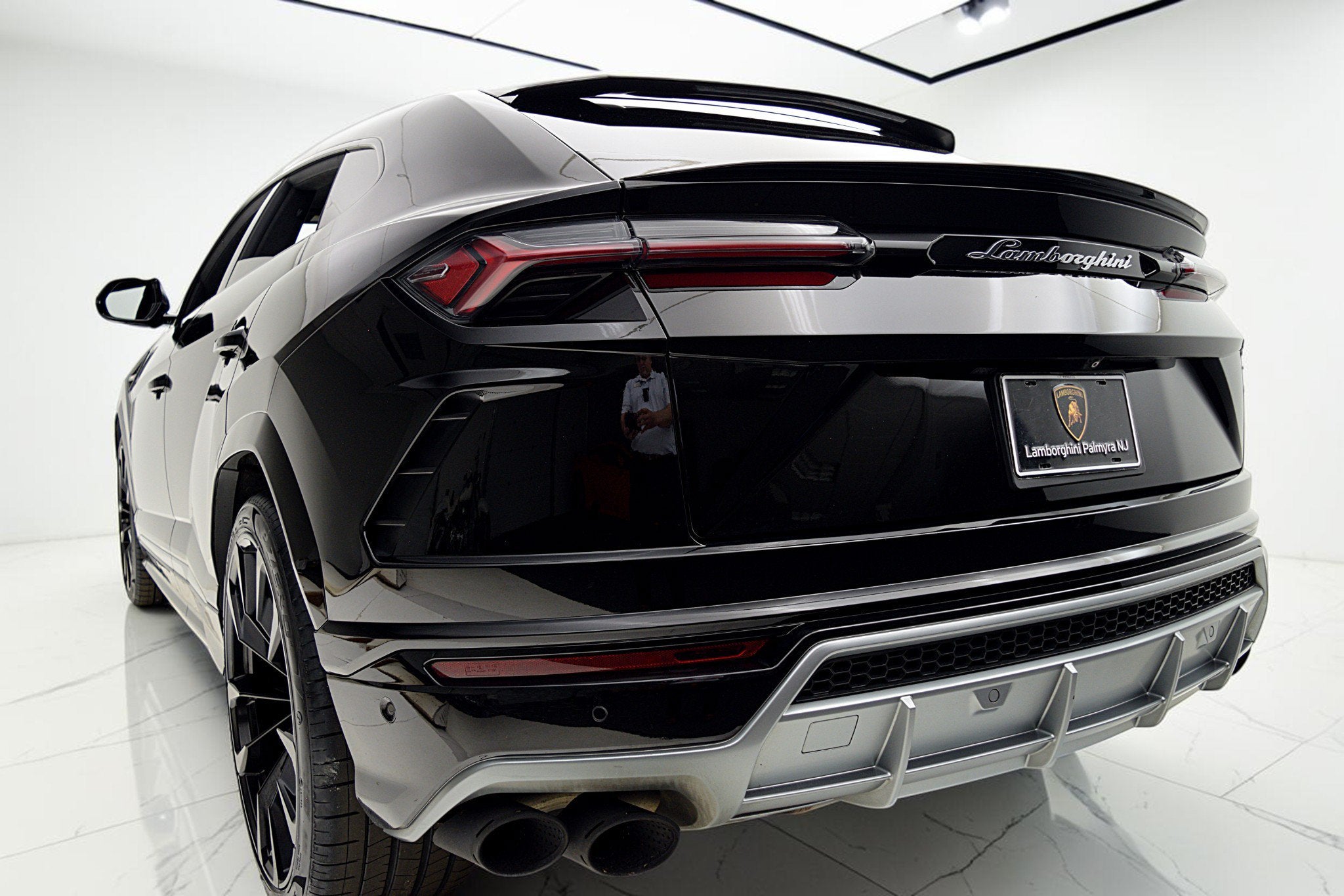 2019 Lamborghini Urus SELEZIONE PRE-OWNED CERTIFIED