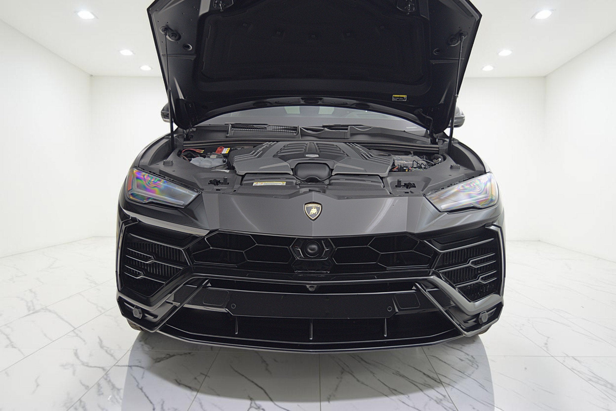 2019 Lamborghini Urus SELEZIONE PRE-OWNED CERTIFIED