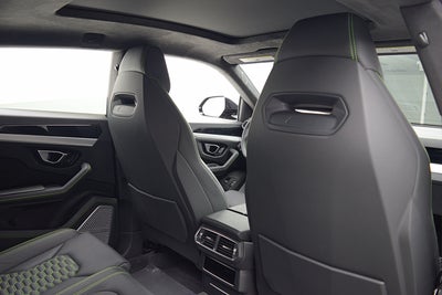 2019 Lamborghini Urus SELEZIONE PRE-OWNED CERTIFIED