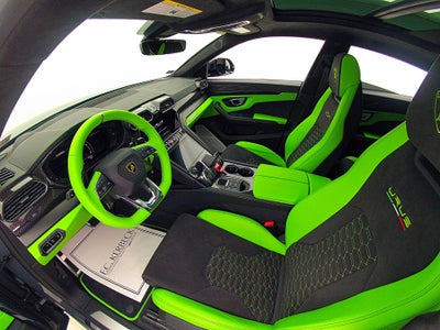 2022 Lamborghini Urus SELEZIONE PRE-OWNED CERTIFIED