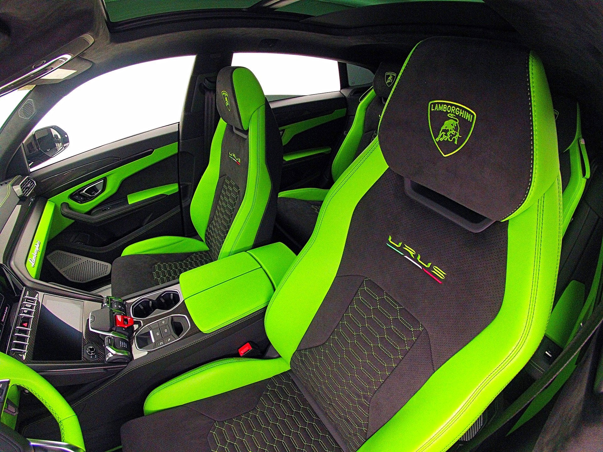 2022 Lamborghini Urus SELEZIONE PRE-OWNED CERTIFIED