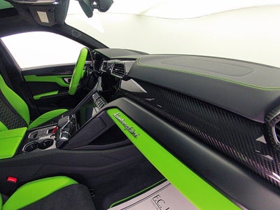 2022 Lamborghini Urus SELEZIONE PRE-OWNED CERTIFIED