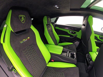 2022 Lamborghini Urus SELEZIONE PRE-OWNED CERTIFIED