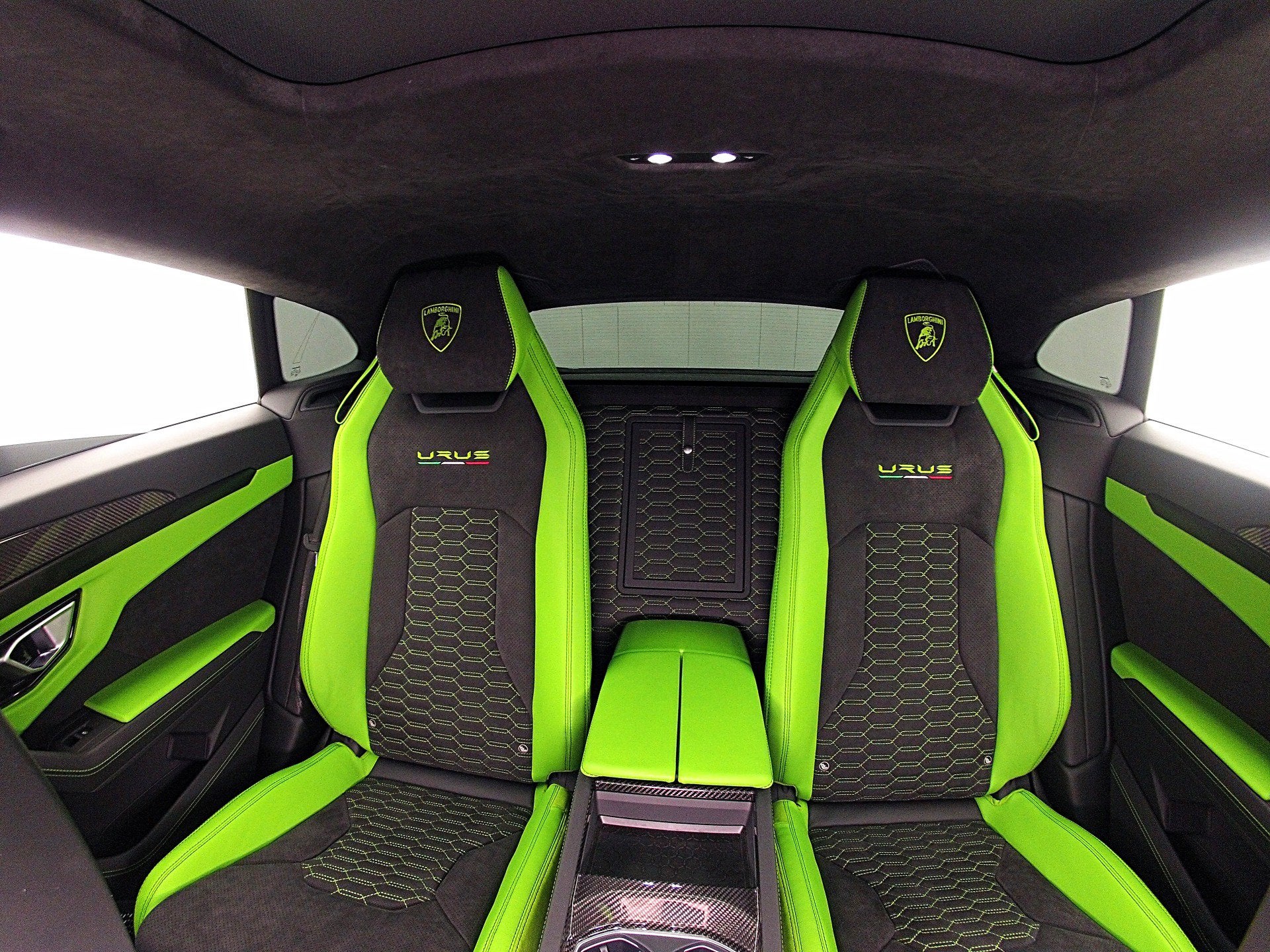 2022 Lamborghini Urus SELEZIONE PRE-OWNED CERTIFIED