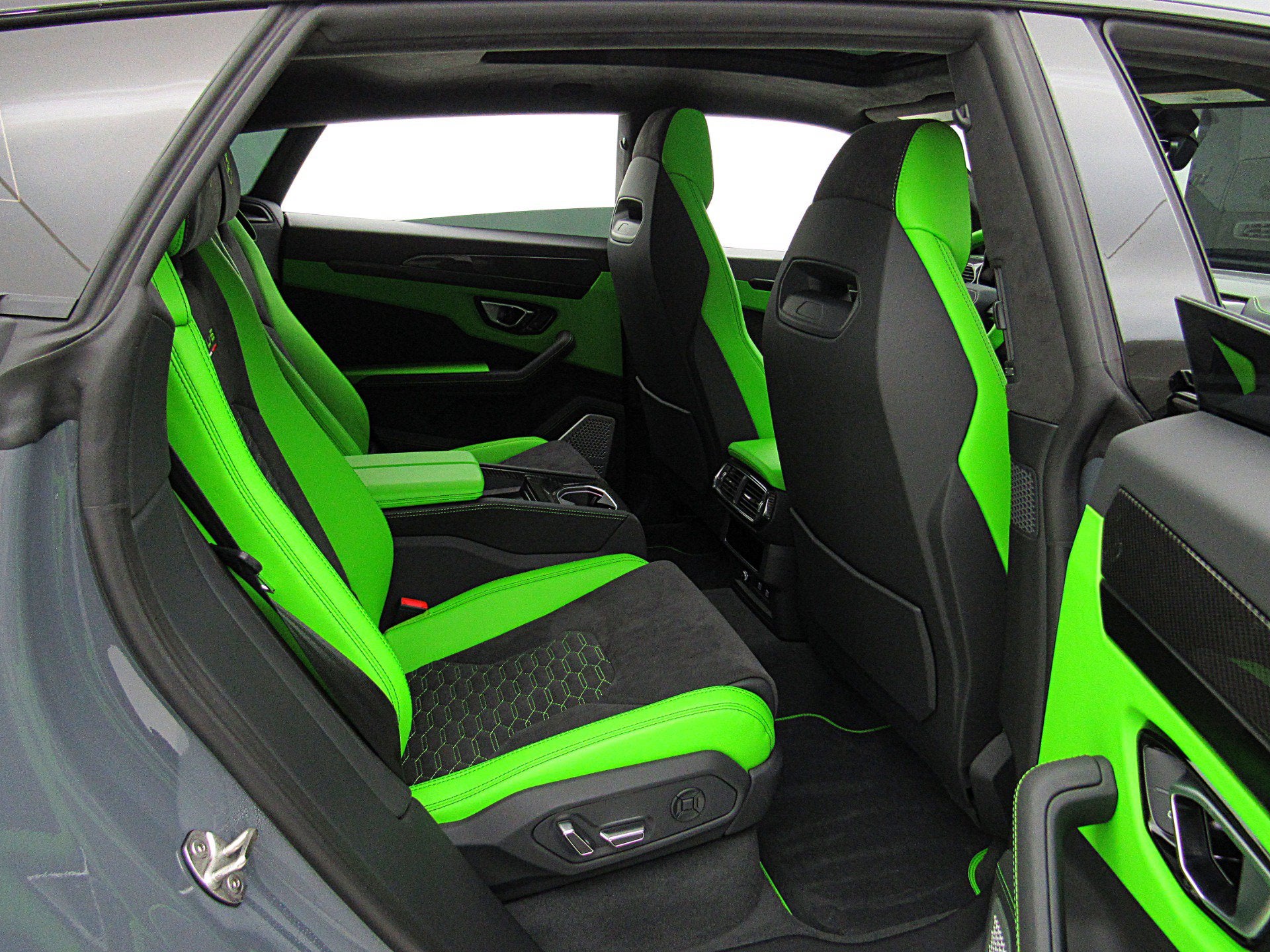 2022 Lamborghini Urus SELEZIONE PRE-OWNED CERTIFIED