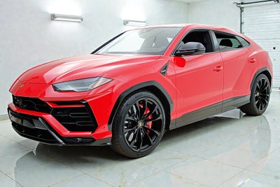 2022 Lamborghini Urus /SELEZIONE PRE-OWNED CERTIFIED