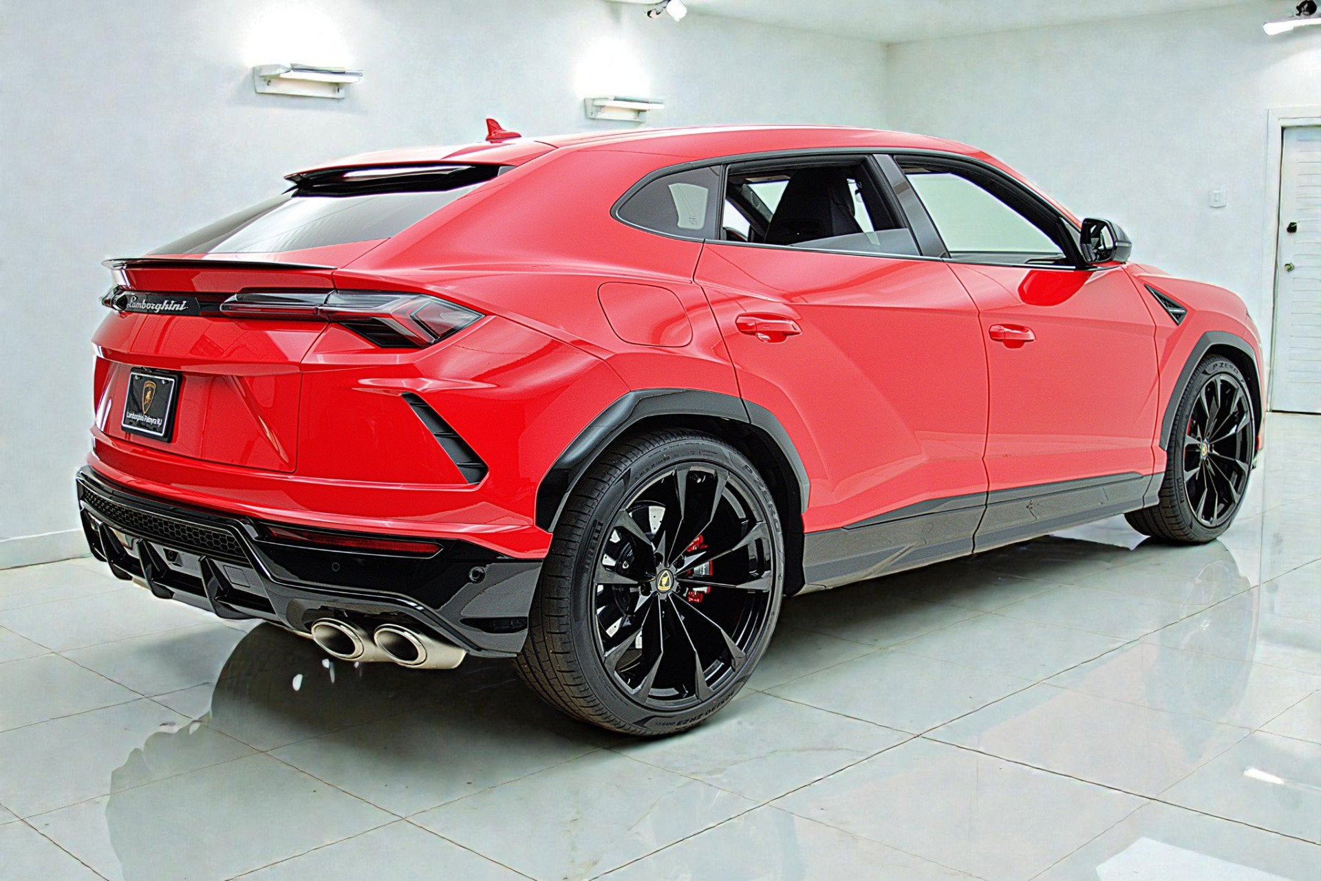 2022 Lamborghini Urus /SELEZIONE PRE-OWNED CERTIFIED