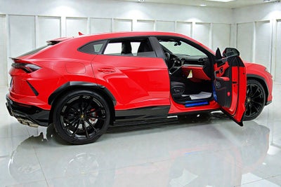 2022 Lamborghini Urus /SELEZIONE PRE-OWNED CERTIFIED