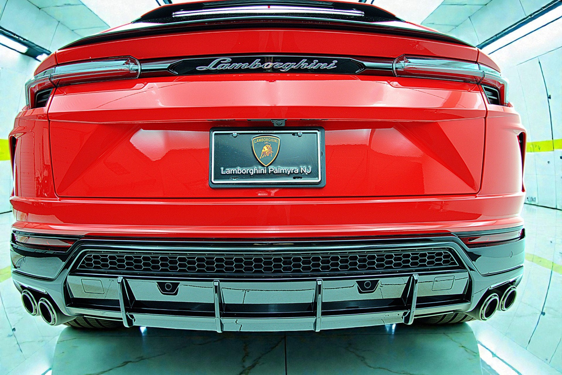 2022 Lamborghini Urus /SELEZIONE PRE-OWNED CERTIFIED