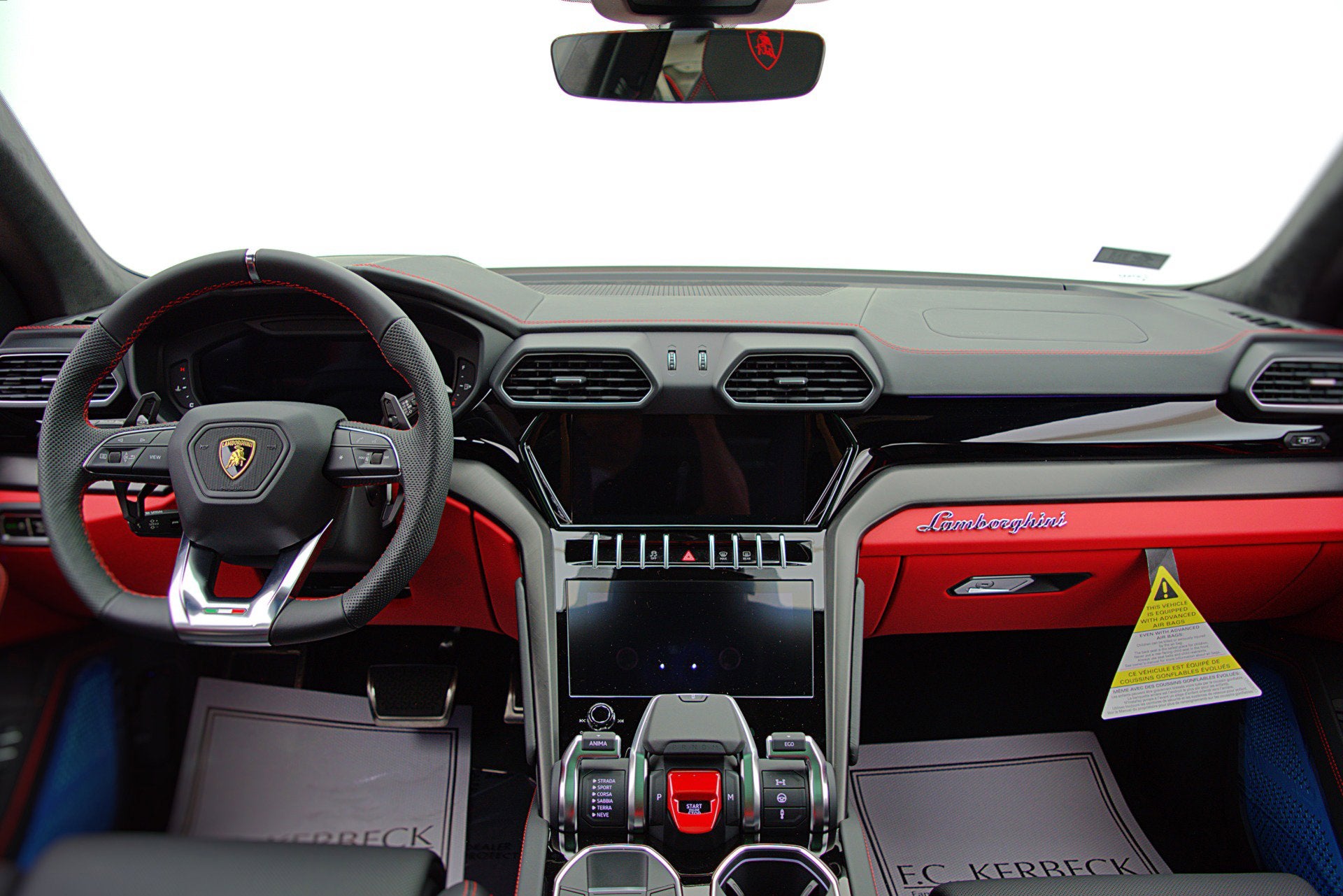 2022 Lamborghini Urus /SELEZIONE PRE-OWNED CERTIFIED