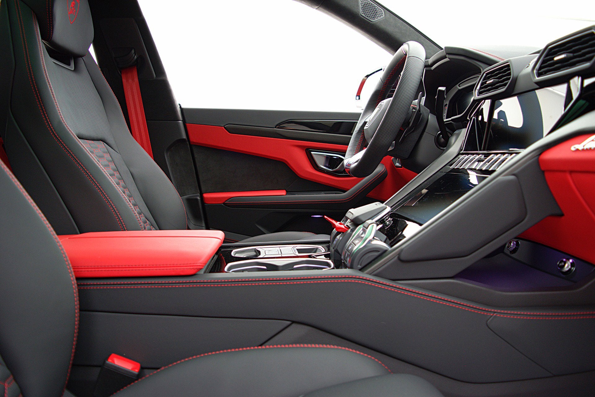 2022 Lamborghini Urus /SELEZIONE PRE-OWNED CERTIFIED