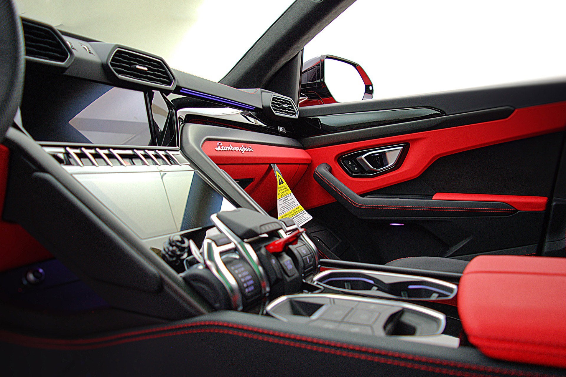 2022 Lamborghini Urus /SELEZIONE PRE-OWNED CERTIFIED