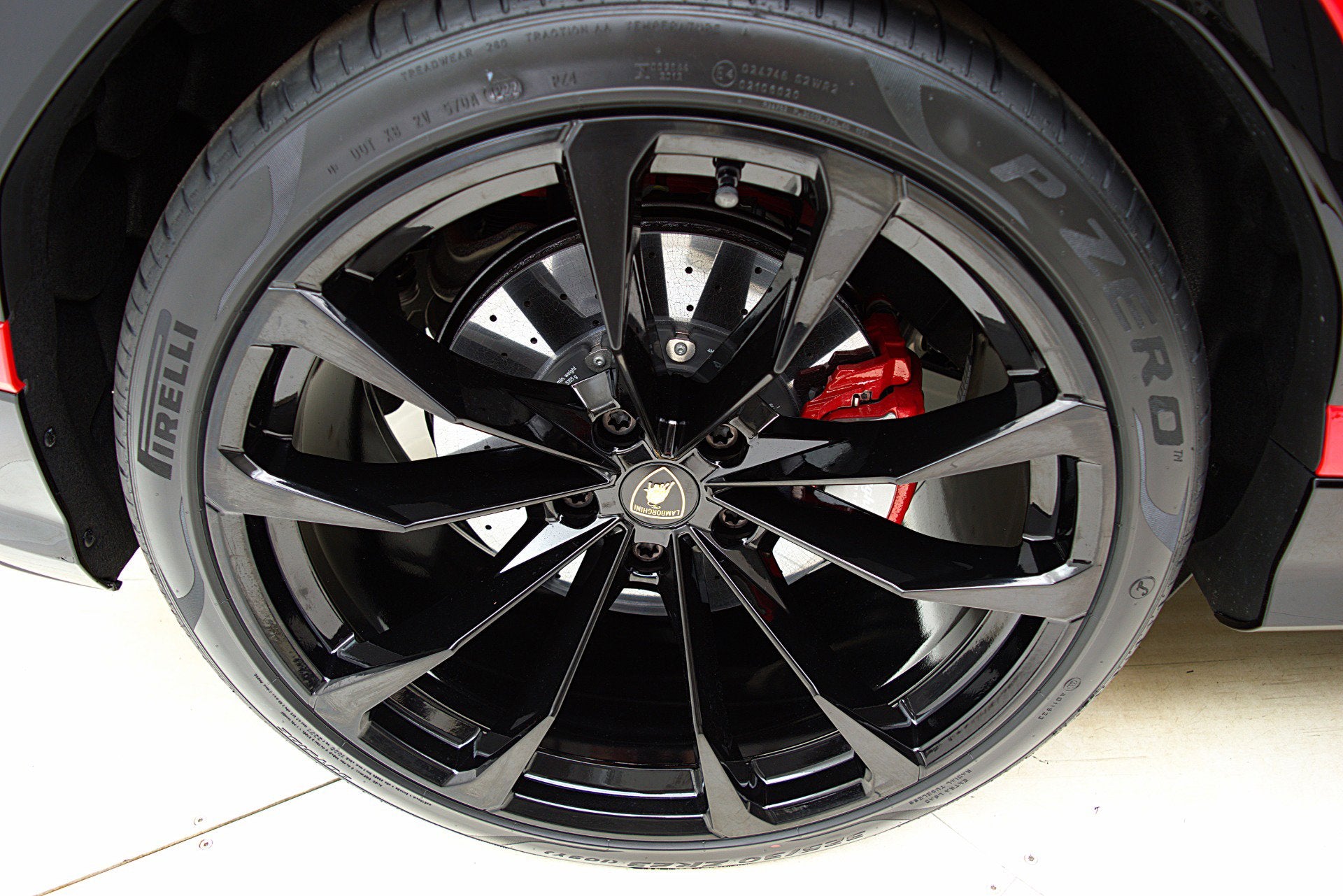 2022 Lamborghini Urus /SELEZIONE PRE-OWNED CERTIFIED