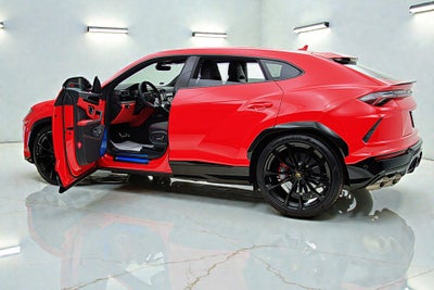 2022 Lamborghini Urus /SELEZIONE PRE-OWNED CERTIFIED