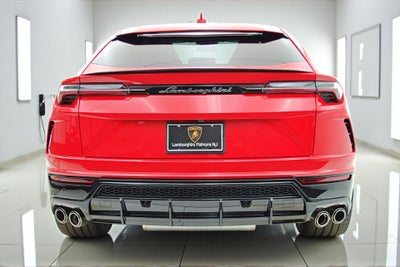 2022 Lamborghini Urus /SELEZIONE PRE-OWNED CERTIFIED