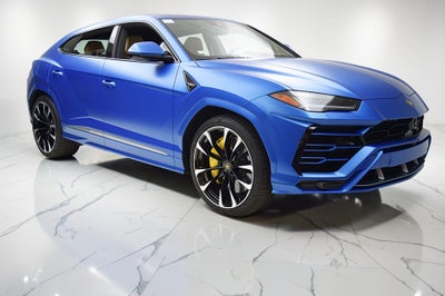 2022 Lamborghini Urus /SELEZIONE PRE-OWNED CERTIFIED