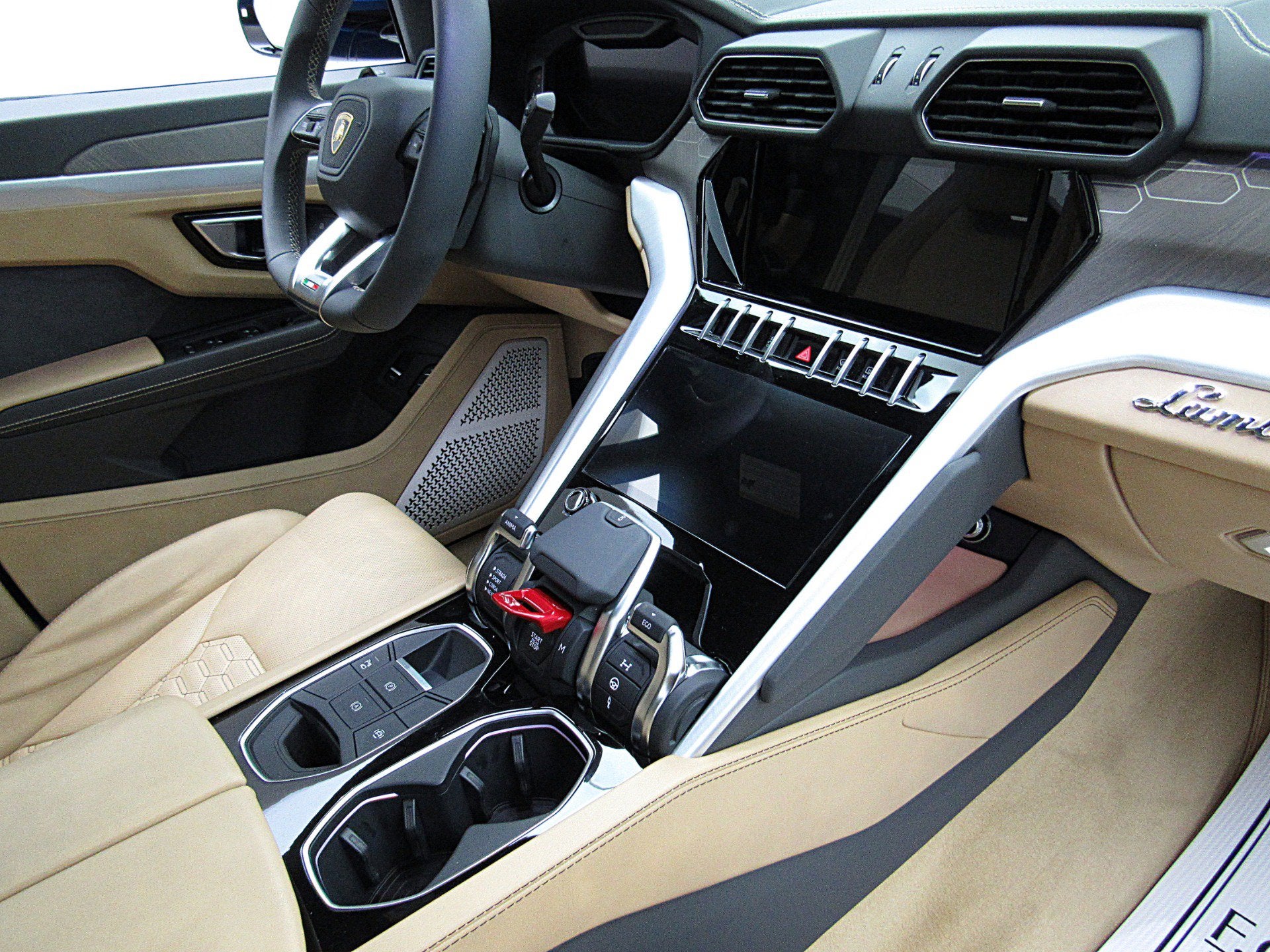 2022 Lamborghini Urus /SELEZIONE PRE-OWNED CERTIFIED