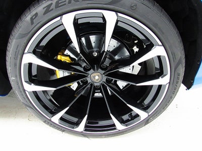 2022 Lamborghini Urus /SELEZIONE PRE-OWNED CERTIFIED