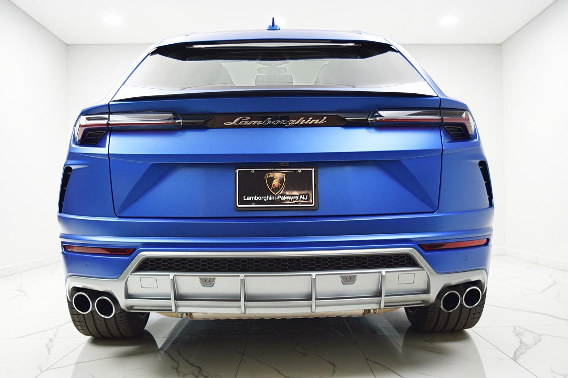 2022 Lamborghini Urus /SELEZIONE PRE-OWNED CERTIFIED
