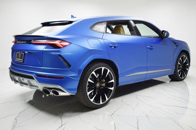 2022 Lamborghini Urus /SELEZIONE PRE-OWNED CERTIFIED