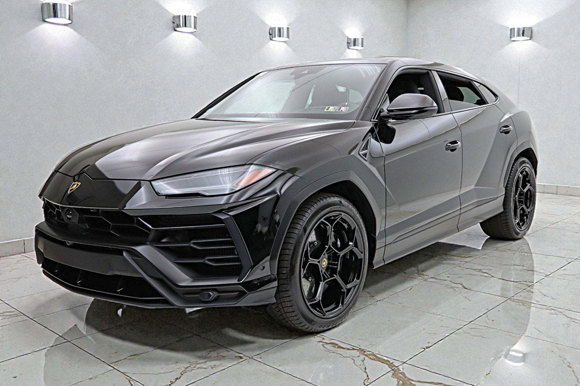 2020 Lamborghini Urus /SELEZIONE PRE-OWNED CERTIFIED