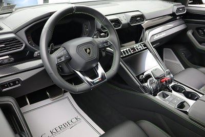 2020 Lamborghini Urus /SELEZIONE PRE-OWNED CERTIFIED