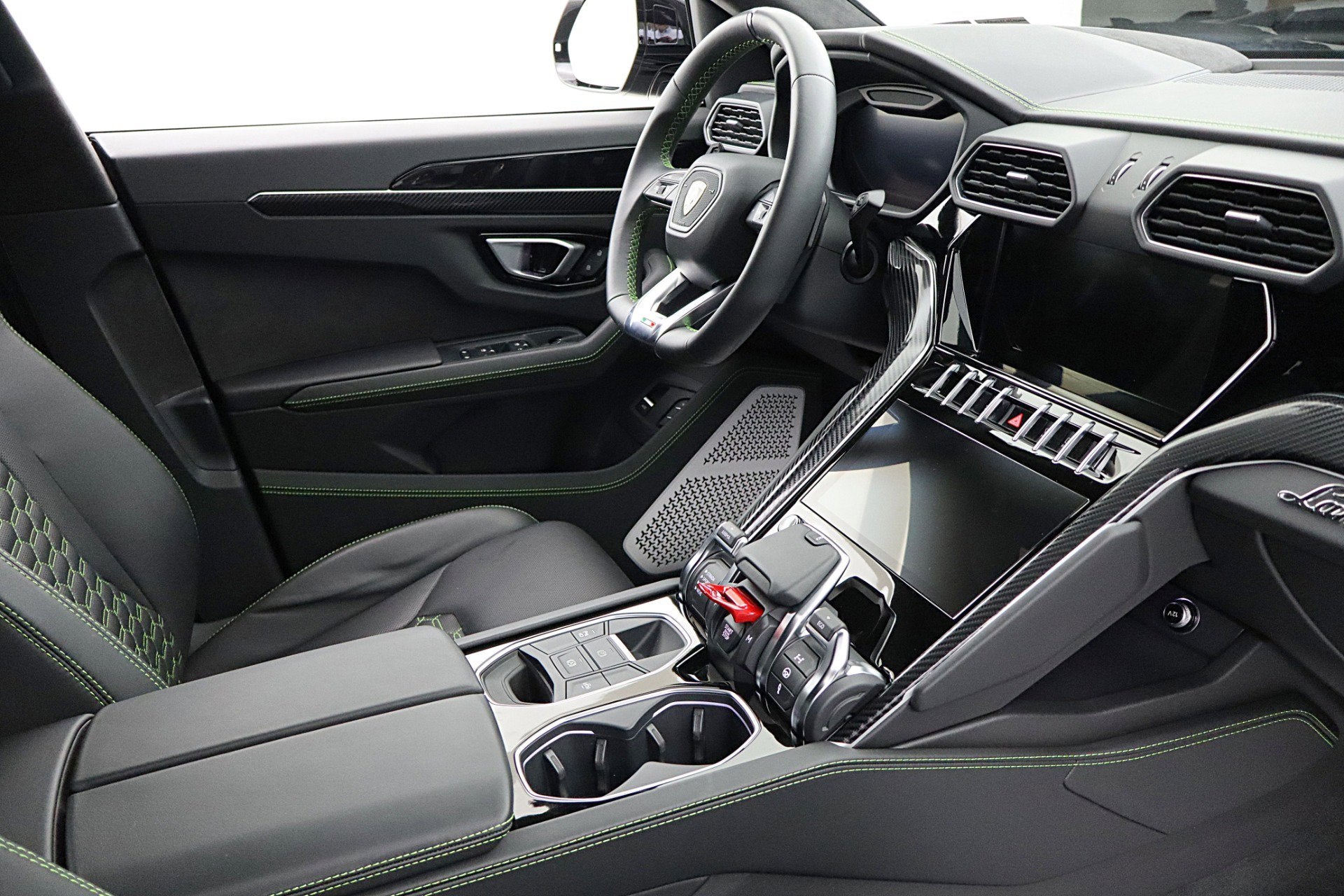 2020 Lamborghini Urus /SELEZIONE PRE-OWNED CERTIFIED