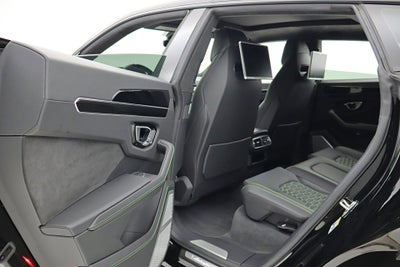 2020 Lamborghini Urus /SELEZIONE PRE-OWNED CERTIFIED