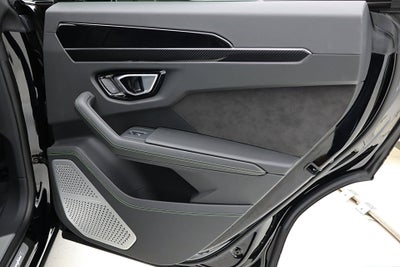 2020 Lamborghini Urus /SELEZIONE PRE-OWNED CERTIFIED