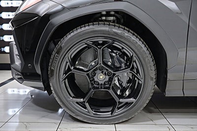 2020 Lamborghini Urus /SELEZIONE PRE-OWNED CERTIFIED